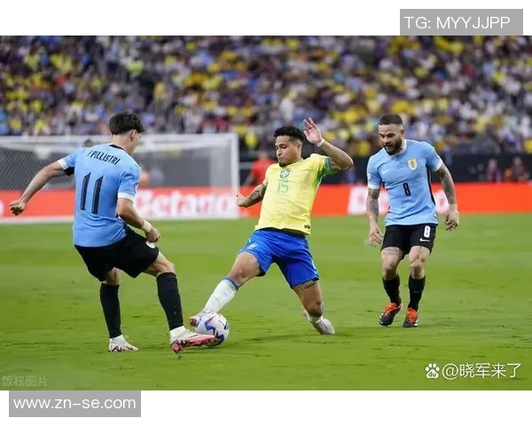 巴西与乌拉圭2017年经典对决回顾及比赛精彩瞬间分析 巴西与乌拉圭2017年经典对决回顾及比赛精彩瞬间分析